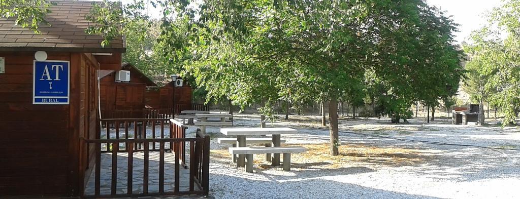 Cabanas Negratin Cuevas del Campo エクステリア 写真